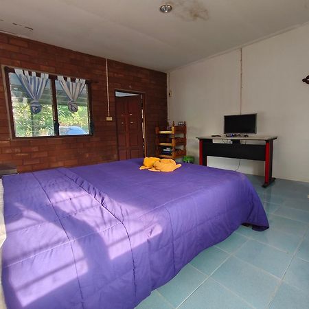 Lungyod Guesthouse Ban Tha Ling Lom Экстерьер фото